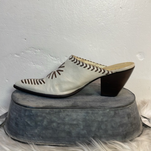 #1171 BCBGirls Off White and Brown Mules w/ Stitched Leather Design-7 - Picture 4 of 12